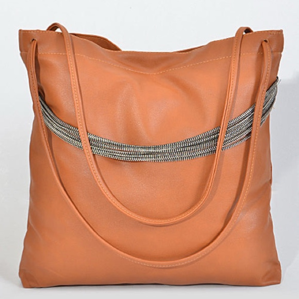 Savvy Beauty Purse